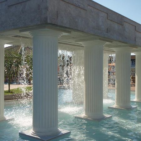 Park Lacqua Diroma Caldas Novas Luaran gambar
